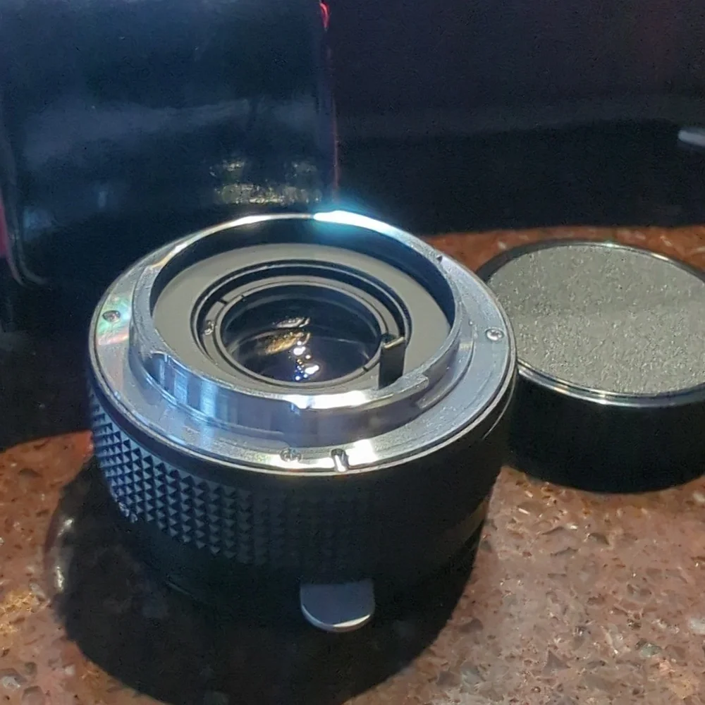 PENTAX- ASAHi Super Albinar Auto Tele converter 2X with case